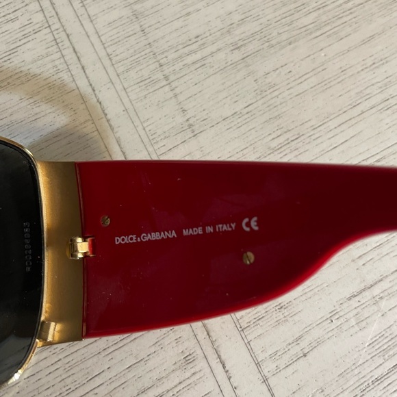 Dolce & Gabbana electric red sunglasses - Picture 2 of 6